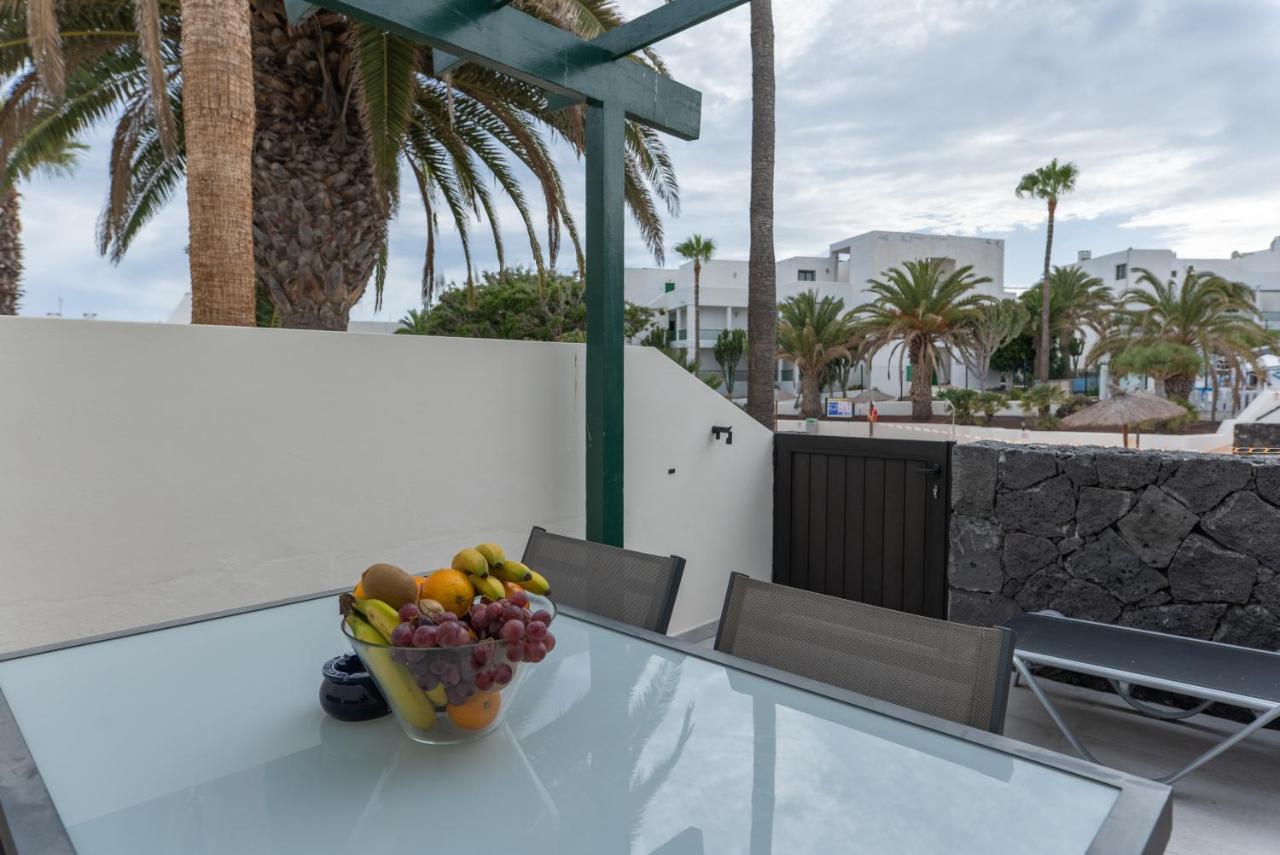 Luxury Casa Playa Roca Bord De Mer Costa Teguise Buitenkant foto