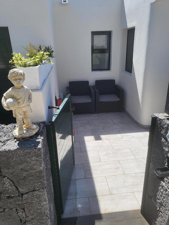 Luxury Casa Playa Roca Bord De Mer Costa Teguise Buitenkant foto
